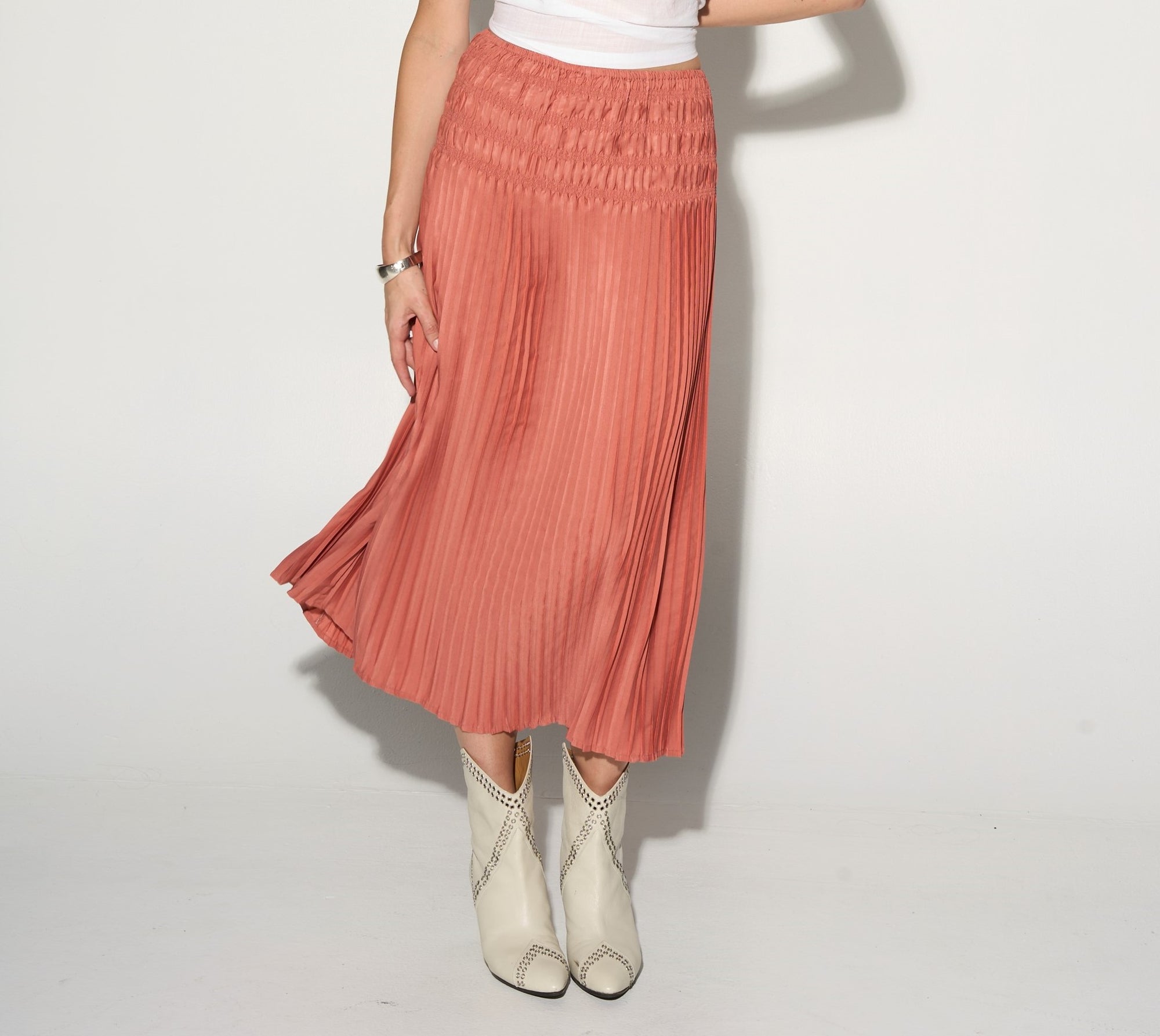 ELEA Coral pink pleated midi skirt